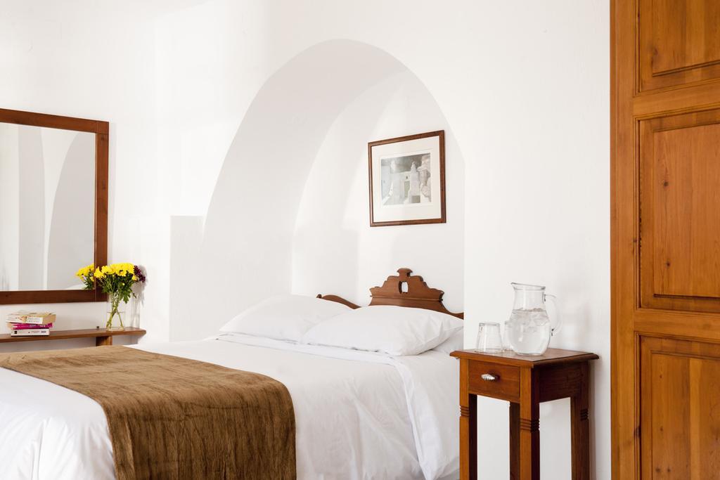Vista Mare Suites Imerovigli  Rum bild